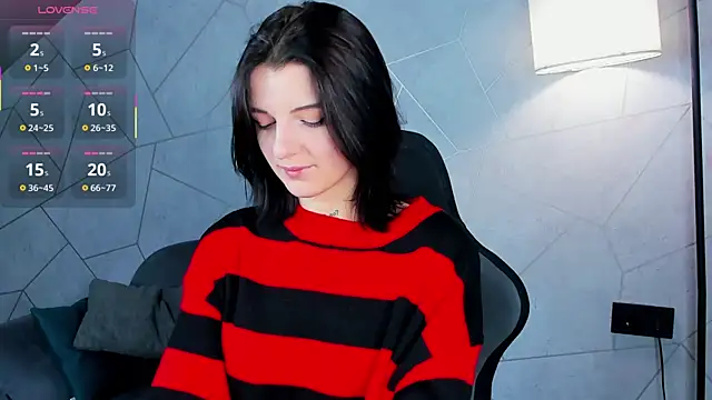 Lynn Martin online show from November 8, 1:09 am