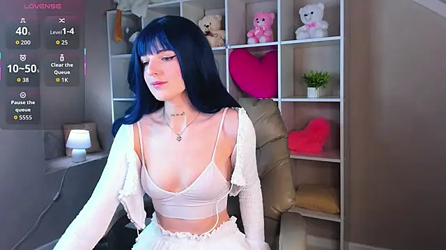 Lynn Martin online show from November 14, 12:47 am