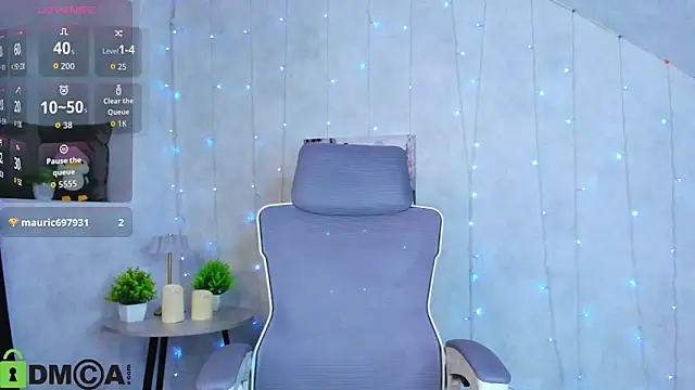 Lynn Martin online show from February 12, 12:10 am