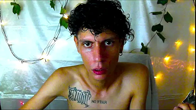 Crxxxsh online show from September 18, 8:23 pm