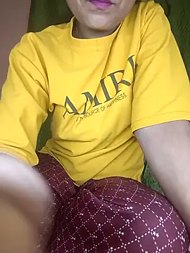 Hott Archana online show from November 16, 4:12 pm