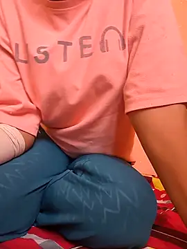 Hott Archana online show from December 19, 8:38 am