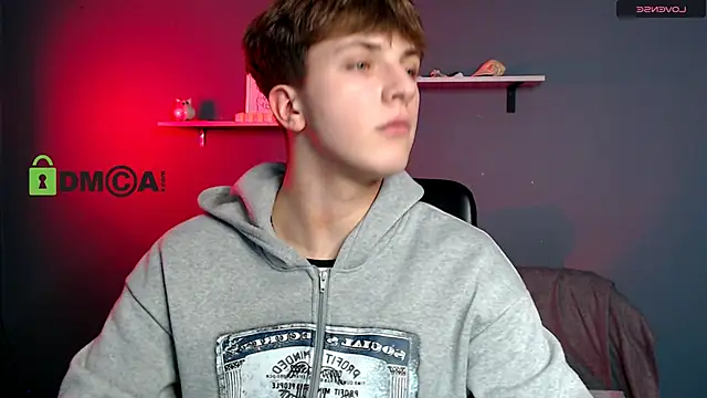 Snapshot of travis_wolf_ chatting on November 28, 7:58 pm travis wolf online show from November 28, 7:58 pm