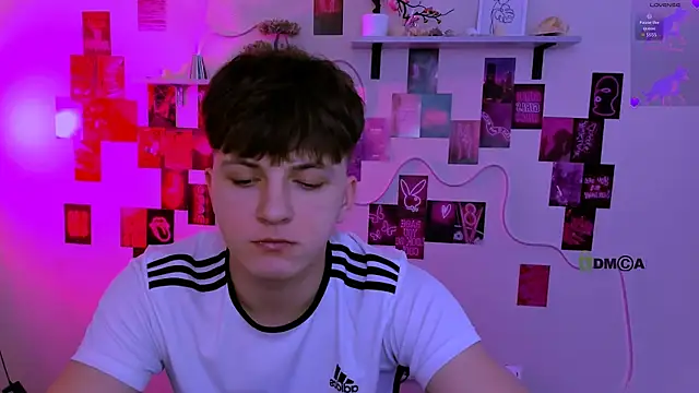 travis wolf  online show from April 3, 8:54 am