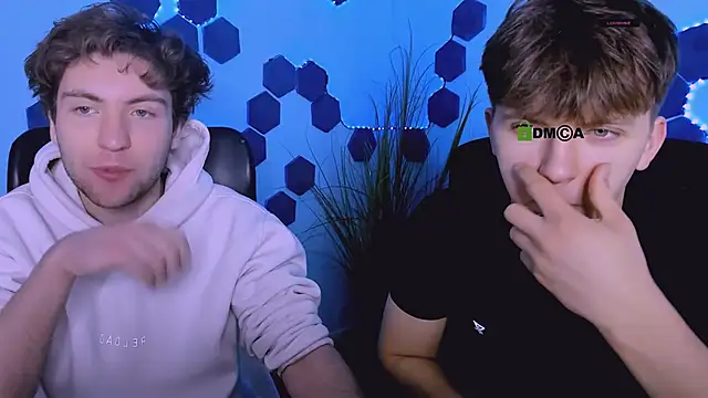 travis wolf  online show from March 7, 9:48 am