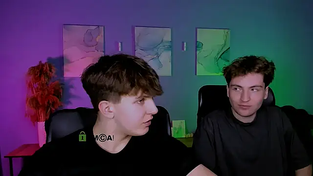 travis wolf  online show from March 19, 10:48 am