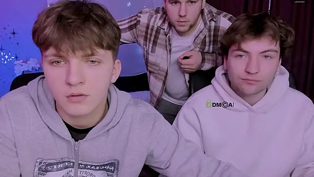 travis wolf  online show from March 12, 9:57 am