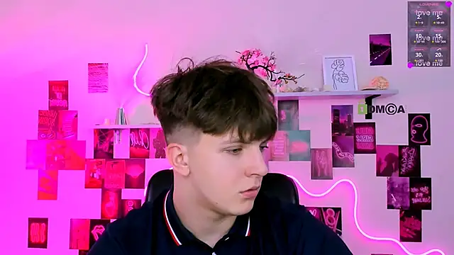 travis wolf  online show from April 8, 8:27 am