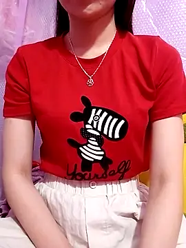 CherryBeii online show from February 21, 2:30 pm