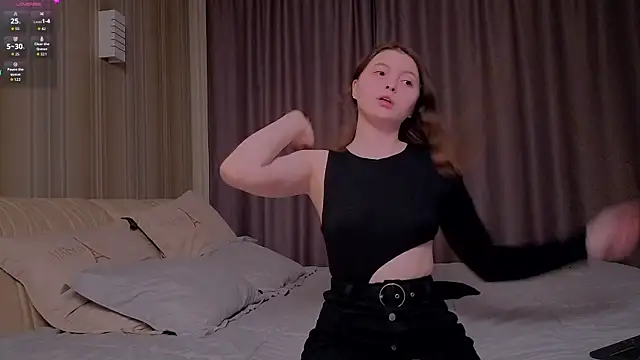 Ruminelle online show from November 15, 12:42 pm