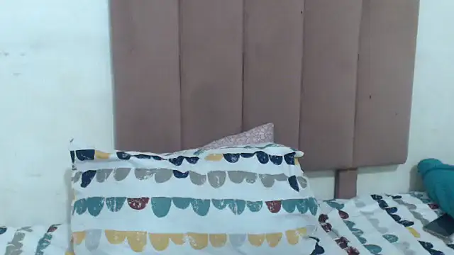 Chubby Queenx255 online show from October 28, 6:23 am