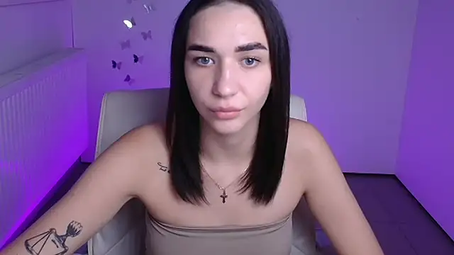 Snapshot of Bella_Night4 chatting on September 9, 5:44 pm Bella Night4 online show from September 9, 5:44 pm
