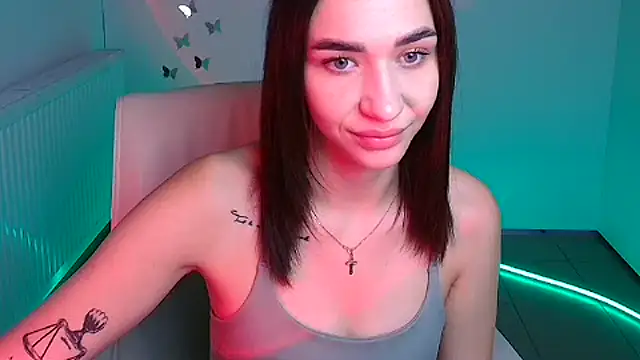 Snapshot of Bella_Night4 chatting on September 14, 5:30 am Bella Night4 online show from September 14, 5:30 am
