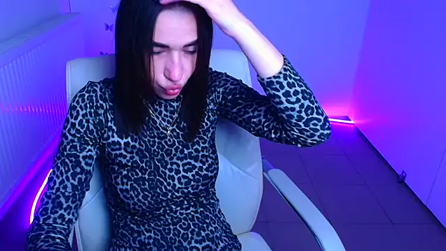 Snapshot of Bella_Night4 chatting on September 23, 5:09 pm Bella Night4 online show from September 23, 5:09 pm