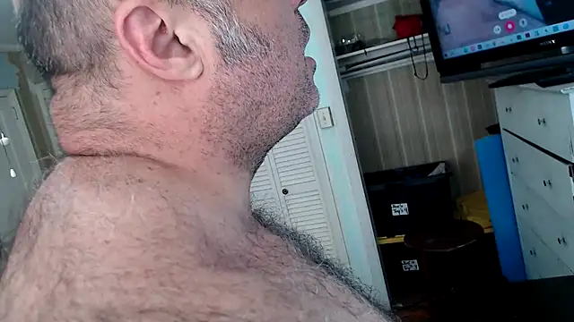 bullmusclejoe online show from May 18, 10:47 pm