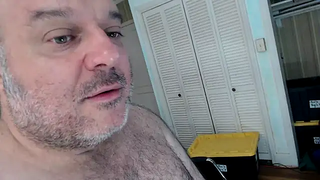 bullmusclejoe online show from May 23, 9:03 pm