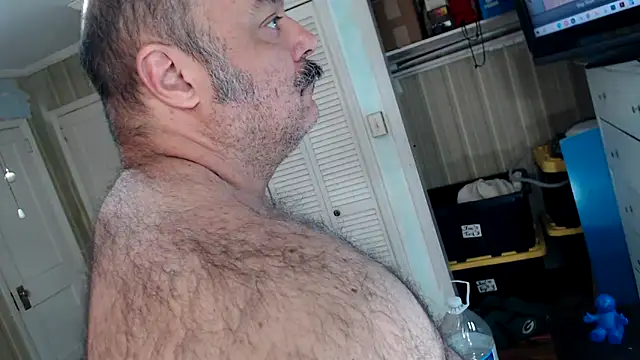 bullmusclejoe online show from April 1, 10:16 am