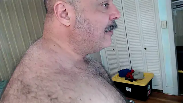 bullmusclejoe online show from May 11, 4:25 am