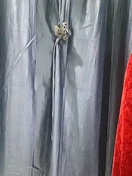 Snapshot of siya_rani67 chatting on February 22, 4:41 pm siya rani67 online show from February 22, 4:41 pm