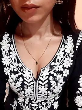 siya rani67 online show from April 14, 4:17 am