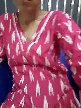 Snapshot of siya_rani67 chatting on October 2, 12:52 pm siya rani67 online show from October 2, 12:52 pm