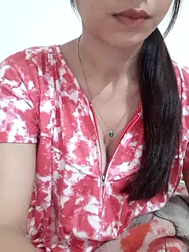 Snapshot of siya_rani67 chatting on February 6, 8:16 pm siya rani67 online show from February 6, 8:16 pm