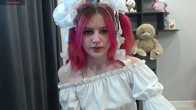   Elina   online show from November 10, 7:24 am