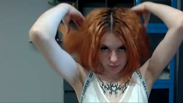 Snapshot of __Elina__ chatting on September 27, 4:29 am Elina online show from September 27, 4:29 am