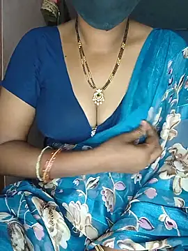 Snapshot of SindhuHappy chatting on June 19, 11:42 pm SindhuHappy online show from June 19, 11:42 pm