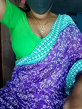 Snapshot of SindhuHappy chatting on July 15, 11:45 pm SindhuHappy online show from July 15, 11:45 pm