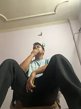 playboyxxx1905 online show from November 5, 4:48 am