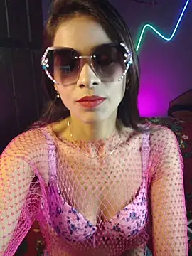 royeoy22 online show from March 26, 10:46 am