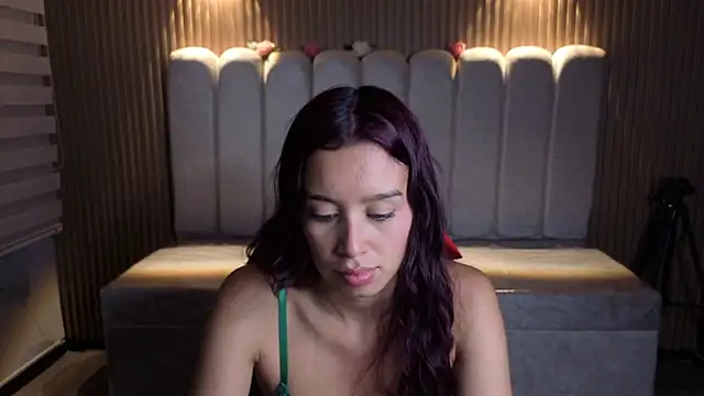  Mia Evans 1 online show from June 30, 8:53 pm