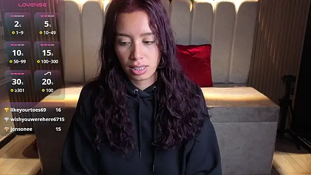 Snapshot of _Mia_Evans_1 chatting on May 15, 1:25 am Mia Evans 1 online show from May 15, 1:25 am