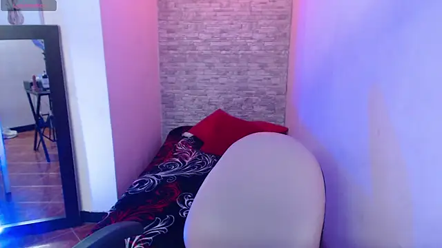  Mia Evans 1 online show from November 15, 12:03 am