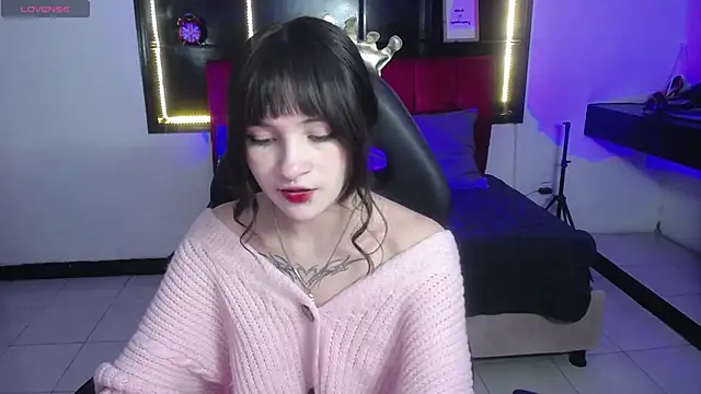  Charlotte Collins  online show from February 26, 2:39 pm