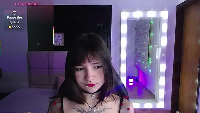  Charlotte Collins  online show from October 21, 3:22 pm