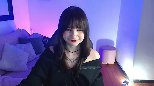  Charlotte Collins  online show from December 19, 3:03 pm