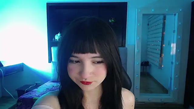  Charlotte Collins  online show from February 7, 2:47 pm