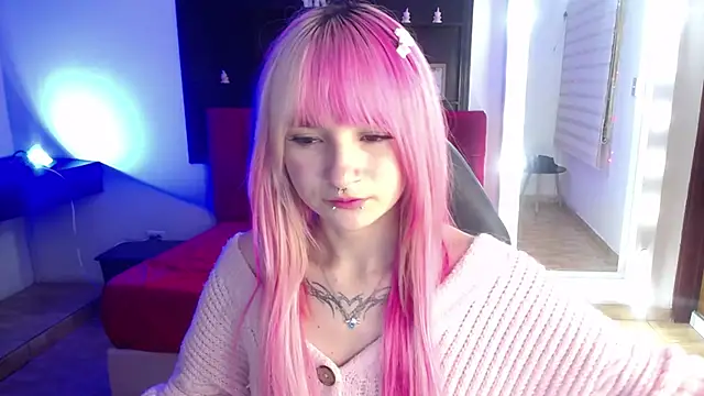 Snapshot of _Charlotte_Collins_ chatting on May 25, 3:22 pm Charlotte Collins online show from May 25, 3:22 pm
