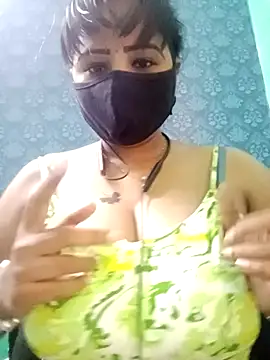 Snapshot of tamil_Vennila chatting on October 17, 9:23 am tamil Vennila online show from October 17, 9:23 am