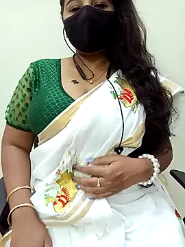 Snapshot of tamil_Vennila chatting on December 1, 6:58 am tamil Vennila online show from December 1, 6:58 am