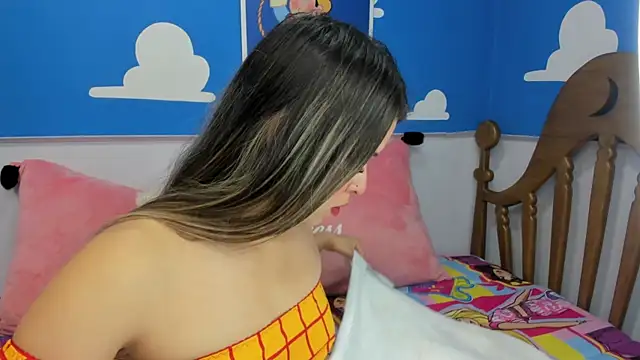 miss  evolet online show from November 15, 11:03 am