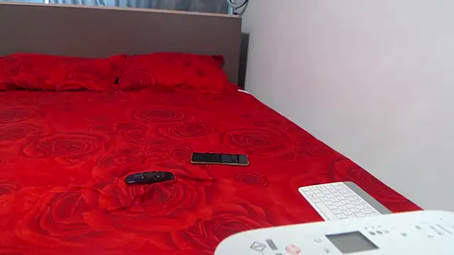 anabellana online show from November 29, 10:37 am