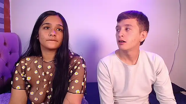 mae nathan  online show from March 12, 4:11 pm