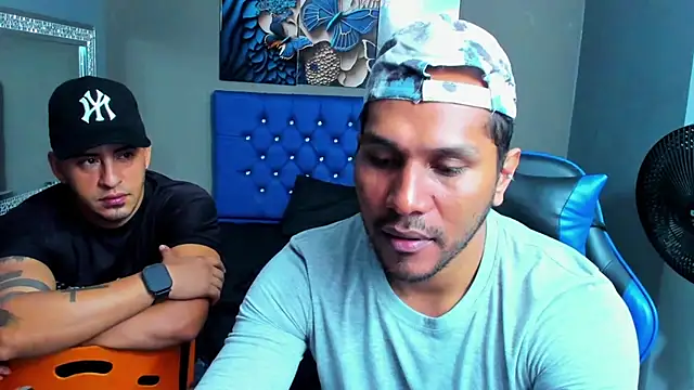AngelAndChris online show from October 17, 12:51 pm