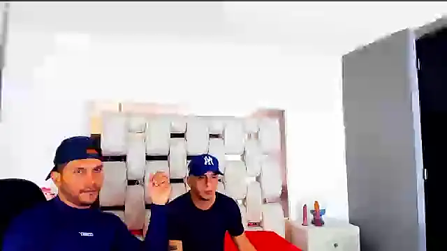 AngelAndChris online show from September 15, 12:27 pm