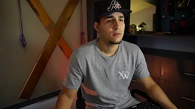 Snapshot of massimo_vidal_ chatting on September 12, 1:22 pm massimo vidal  online show from September 12, 1:22 pm