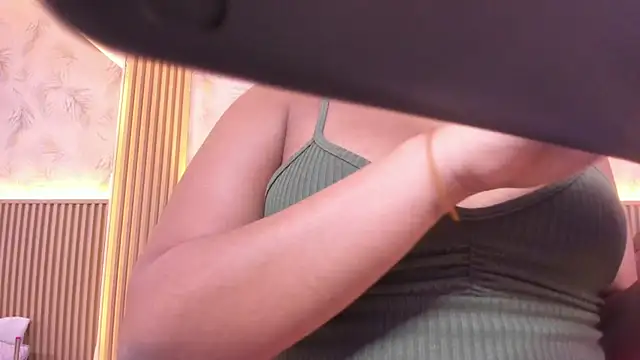 Liss-Reyes online show from February 23, 11:55 am