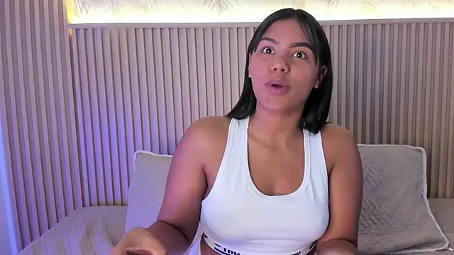 Liss-Reyes online show from September 21, 1:49 pm